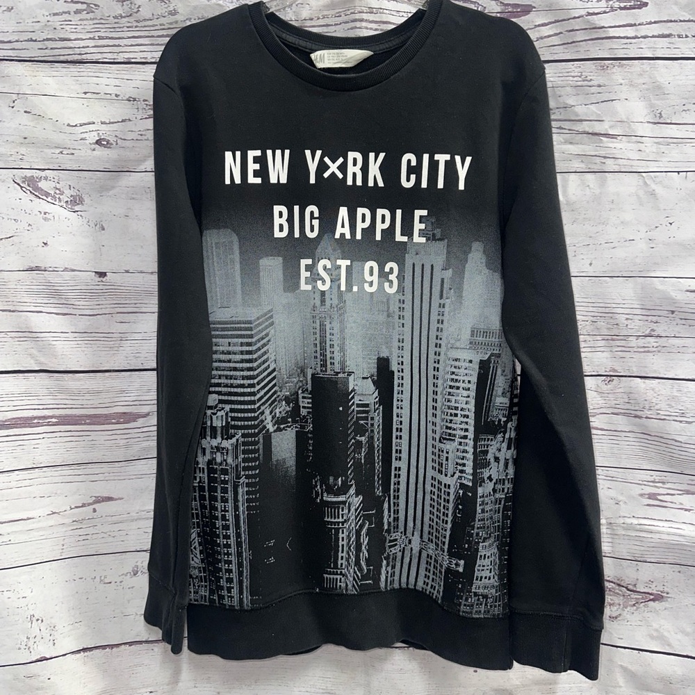 H&M New York City Graphic Sweatshirt Size 14 Years